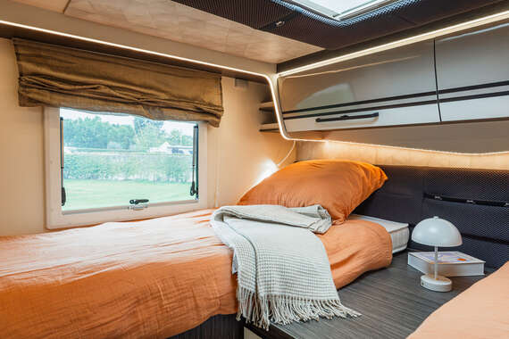 carat-470-mclouis-twinbedden-face a face-motorhome-mobilhome-camper-kopen-huren (27) -  - McLouis Carat 470 Ford