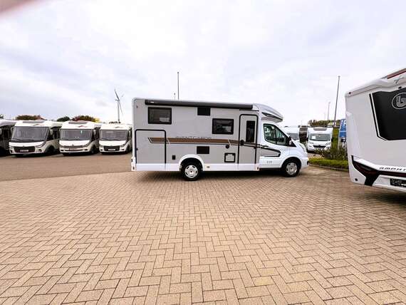 Avantgarde-Slim-339-mcLouis-dicar-Northsea-veurne-motorhome-mobilhome-van-camper (26) -  - McLouis Avantgarde Slim 339