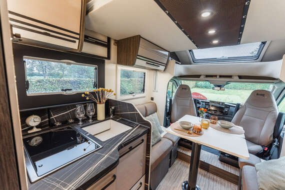 carat-470-mclouis-twinbedden-face a face-motorhome-mobilhome-camper-kopen-huren (5) -  - McLouis Carat 470 Ford