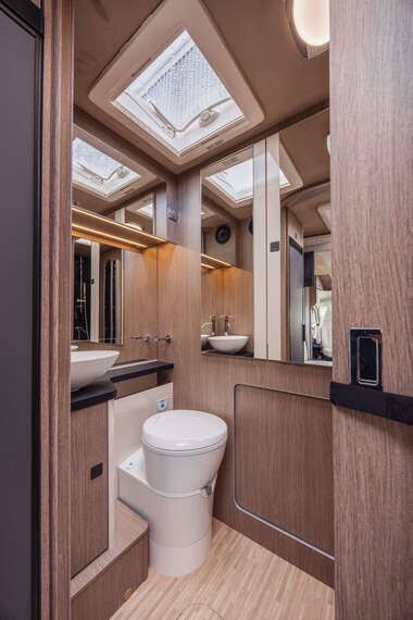 continental-c-636-ml-Ref.-67460-27-scaled -  - McLouis Continental Compact C636 ML