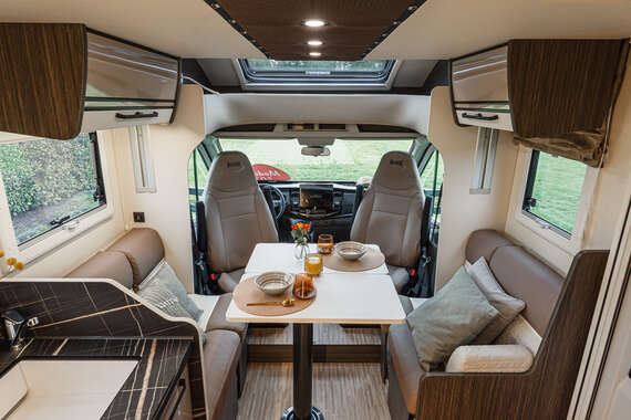 carat-470-mclouis-twinbedden-face a face-motorhome-mobilhome-camper-kopen-huren (4) -  - McLouis Carat 470 Ford